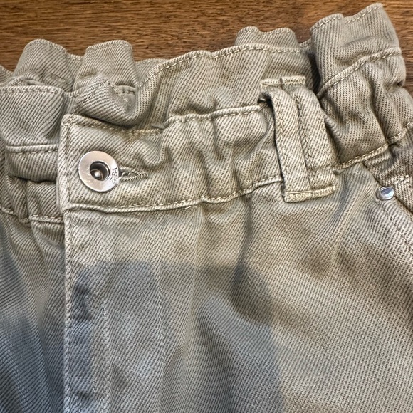 Zara Paperbag Waist Jeans - Picture 2 of 6